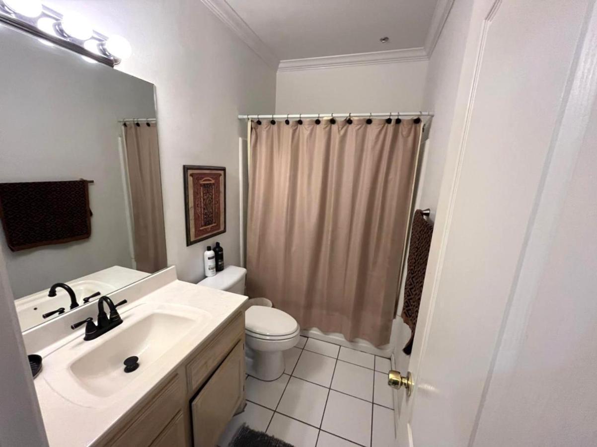 Beautifully Furnished 3Bd 2Br Pool Gated Condo In Mcallen, Tx Pharr Dış mekan fotoğraf